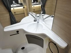 Caravelair Antares Titanium 470 Caravan 5 Caravelair Antares Titanium 470 Caravan -Wildernis Kampeer Winkel caravelair antares 470 titanium 2023 8 ecommerce