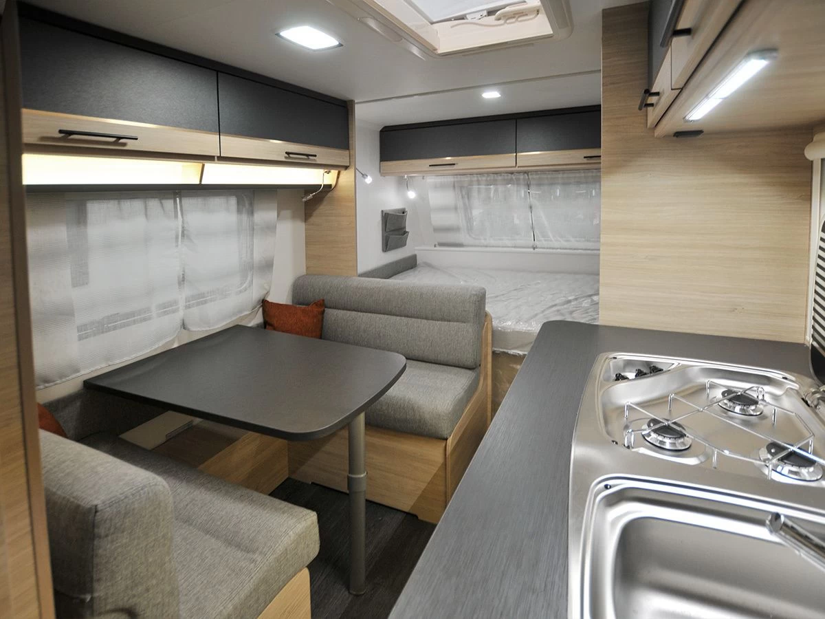 Caravelair Alba Style 466 Family caravan Caravelair Alba Style 466 Family Caravan -Wildernis Kampeer Winkel caravelair style 466 family 8 ecommerce