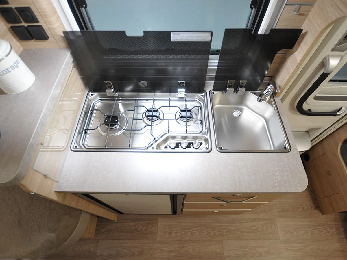 Fendt Bianco Selection 465 TG caravan Fendt Bianco Selection 465 TG Caravan -Wildernis Kampeer Winkel fendt 465 tg bianco sel 5 ecommerce f3c5 1