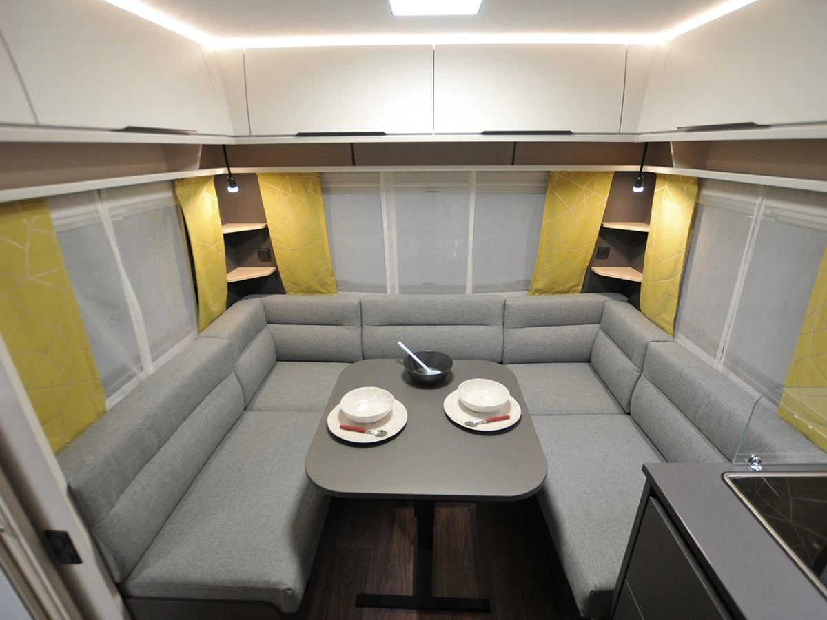 Fendt Apero 465 SFB caravan Fendt Apero 465 SFB Caravan -Wildernis Kampeer Winkel fendt apero 465 sfb 3 ecommerce d933