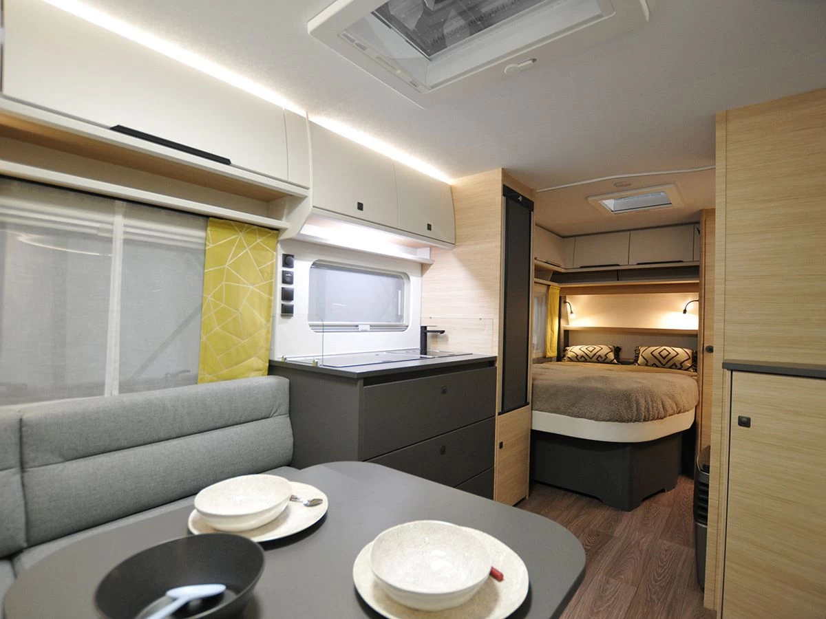 Fendt Apero 465 SFB caravan Fendt Apero 465 SFB Caravan -Wildernis Kampeer Winkel fendt apero 465 sfb 5 ecommerce 5769