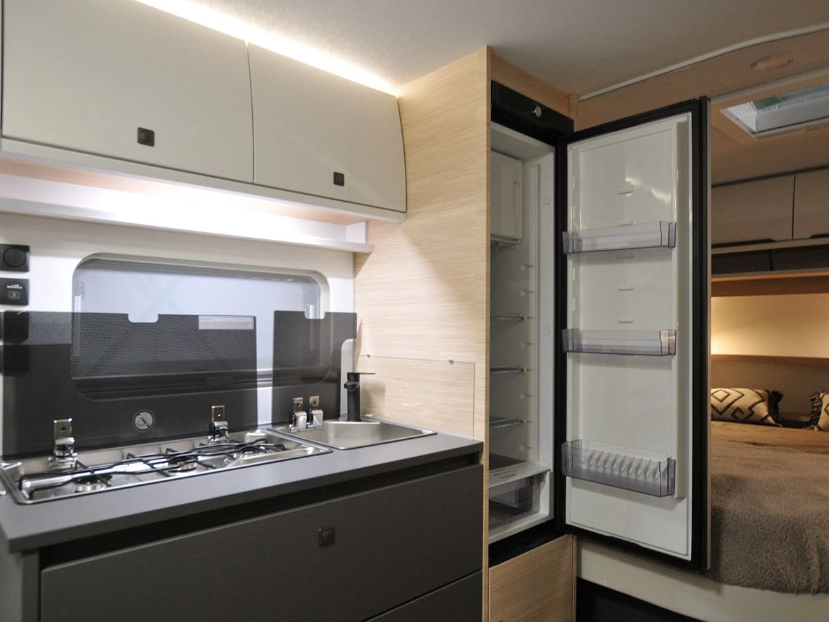 Fendt Apero 465 SFB caravan Fendt Apero 465 SFB Caravan -Wildernis Kampeer Winkel fendt apero 465 sfb 7 ecommerce bd11