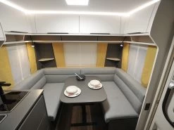 Fendt Apero 495 SG Caravan 4 Fendt Apero 495 SG Caravan -Wildernis Kampeer Winkel fendt apero 495 sg 3 ecommerce 4af3