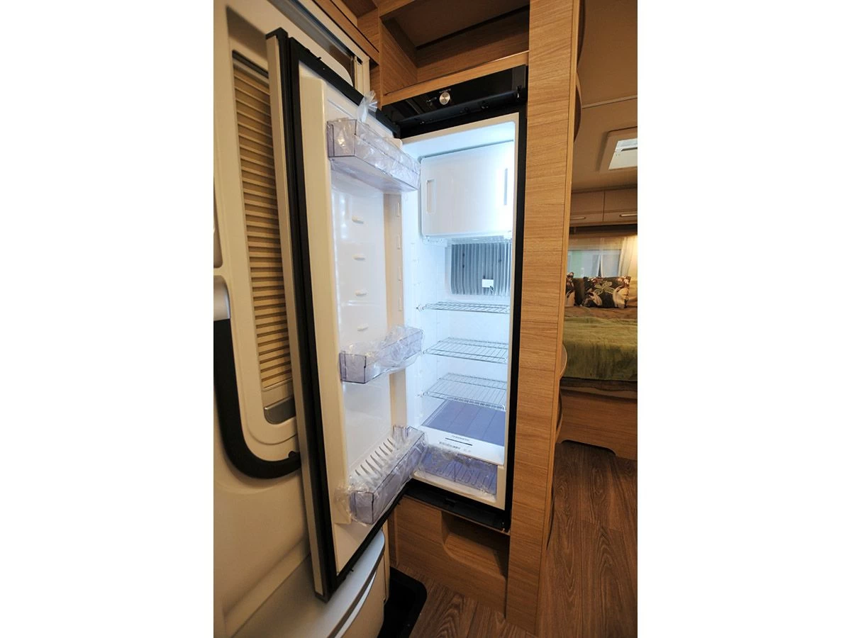 Fendt Bianco Activ 465 SFH caravan Fendt Bianco Activ 465 SFH Caravan -Wildernis Kampeer Winkel fendt bianco activ 465 sfh 2022 7 koelkast ecommerce 6f91
