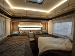 Fendt Bianco Selection 515 SG Caravan -Wildernis Kampeer Winkel fendt bianco selection 515 sg 11 apartebedden ecommerce 785e