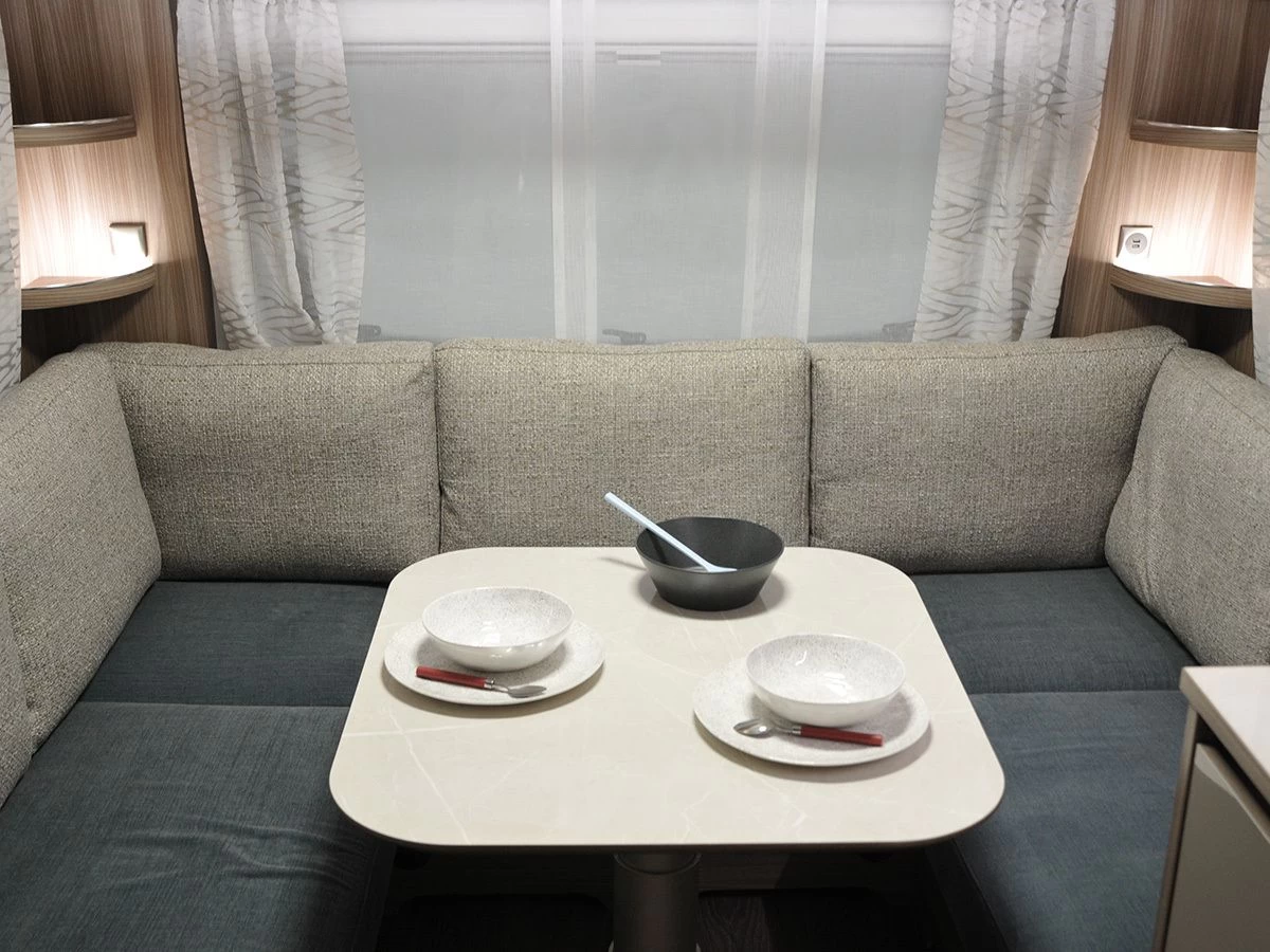 Fendt Tendenza 465 SFB caravan Fendt Tendenza 465 SFB Caravan -Wildernis Kampeer Winkel fendt tendenza 465 3 ecommerce a843