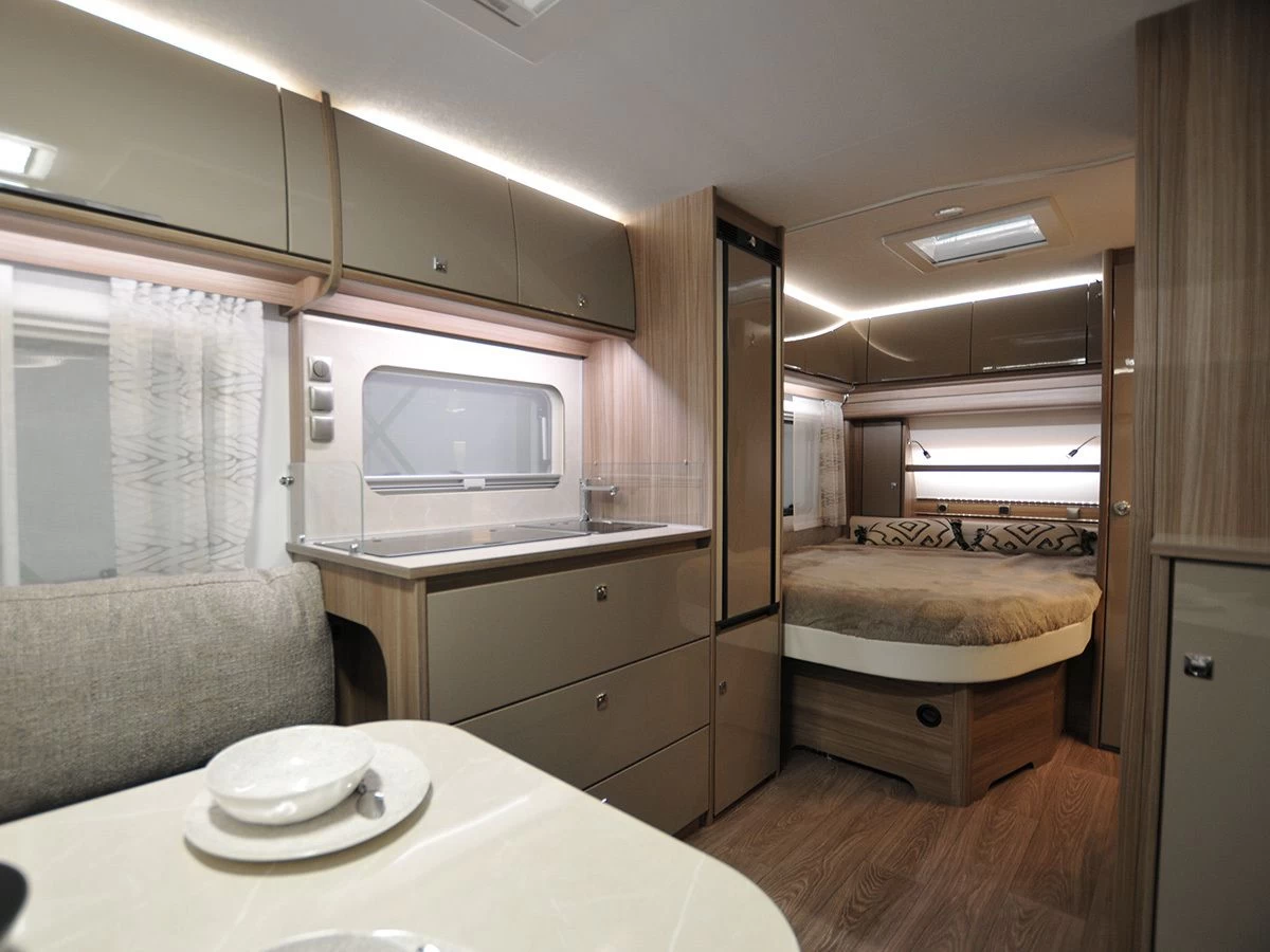 Fendt Tendenza 465 SFB caravan Fendt Tendenza 465 SFB Caravan -Wildernis Kampeer Winkel fendt tendenza 465 5 ecommerce eaf9