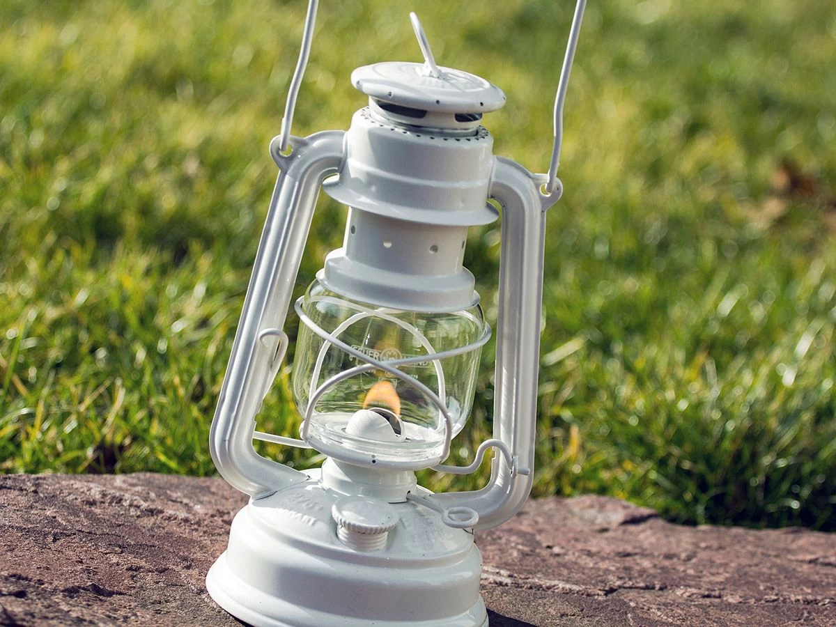 Feuerhand Baby Special 276 Pure White stormlamp Feuerhand Baby Special 276 Pure White Stormlamp -Wildernis Kampeer Winkel feuerhand stormlamp wit 5 ecommerce 751f