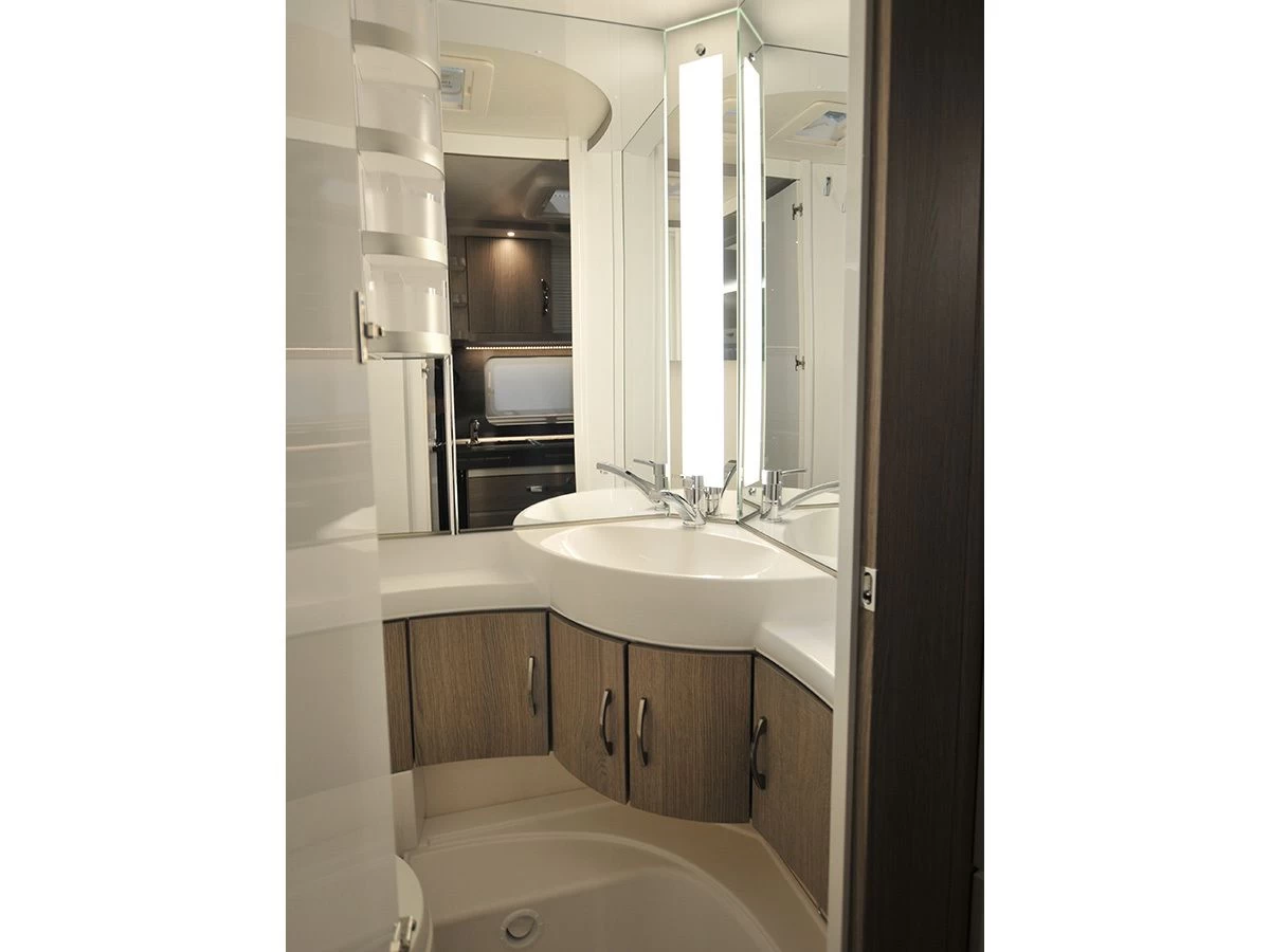 Hobby Prestige 620 CL caravan Hobby Prestige 620 CL Caravan -Wildernis Kampeer Winkel hobby 620 cl prestige 7 ecommerce f0a6