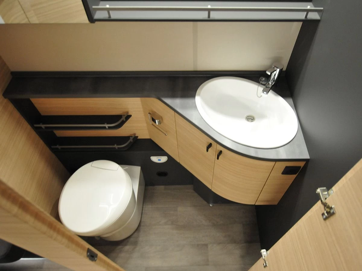 Hobby Maxia 495 UL caravan Hobby Maxia 495 UL Caravan -Wildernis Kampeer Winkel hobby maxia 495 ul 9 ecommerce