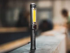 Nebo Big Larry 2 Zaklamp -Wildernis Kampeer Winkel nebo big larry 2 zaklamp3 ecommerce bfd4