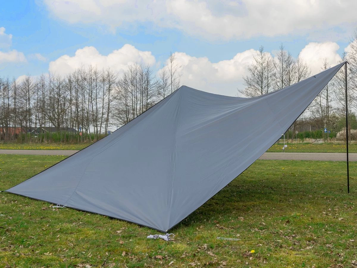 Obelink tarp 400 CoolDark Obelink Tarp 400 CoolDark -Wildernis Kampeer Winkel obelink tarp 400 cooldark buiten 2 ecommerce d5da