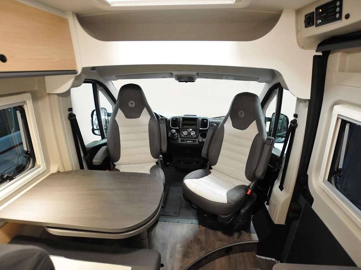 Sunlight Cliff 640 camper Sunlight Cliff 640 Camper -Wildernis Kampeer Winkel sunlight cliff 640 adv 3 ecommerce